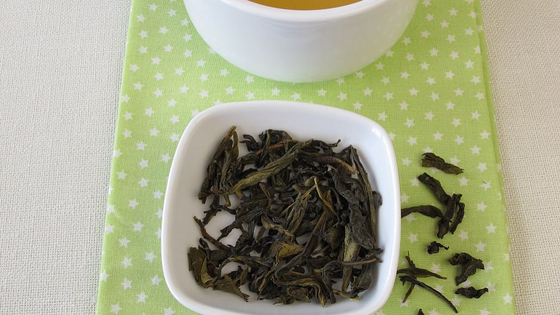 Experience the Elegance of Golden Peony Tea from with Dry Place Storage