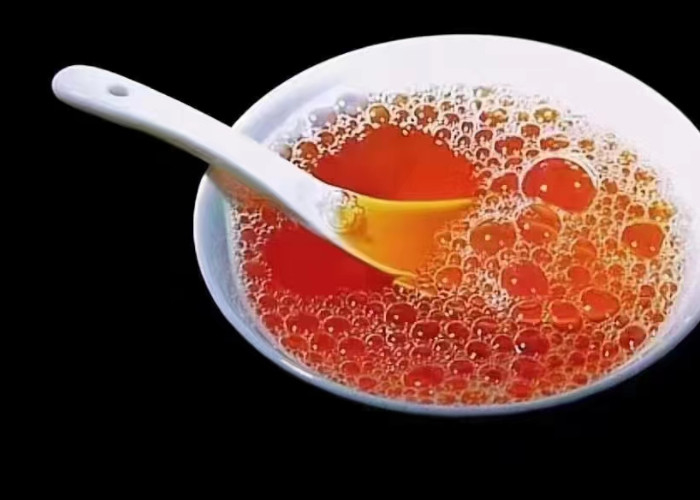 Hot or Cold Oolong Tea with Floral Aroma for Serving Suggestions