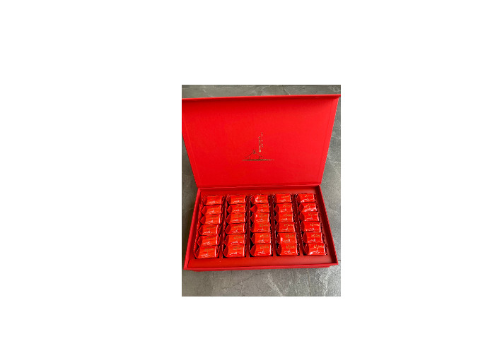 Wuyi rock tea is oolong tea, produced in Wuyi Mountain in northern Fujian, tea trees grow in rock crevices.
